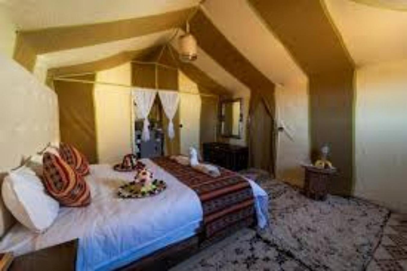 Sahara Elegance Camp 호텔 메르주가 외부 사진